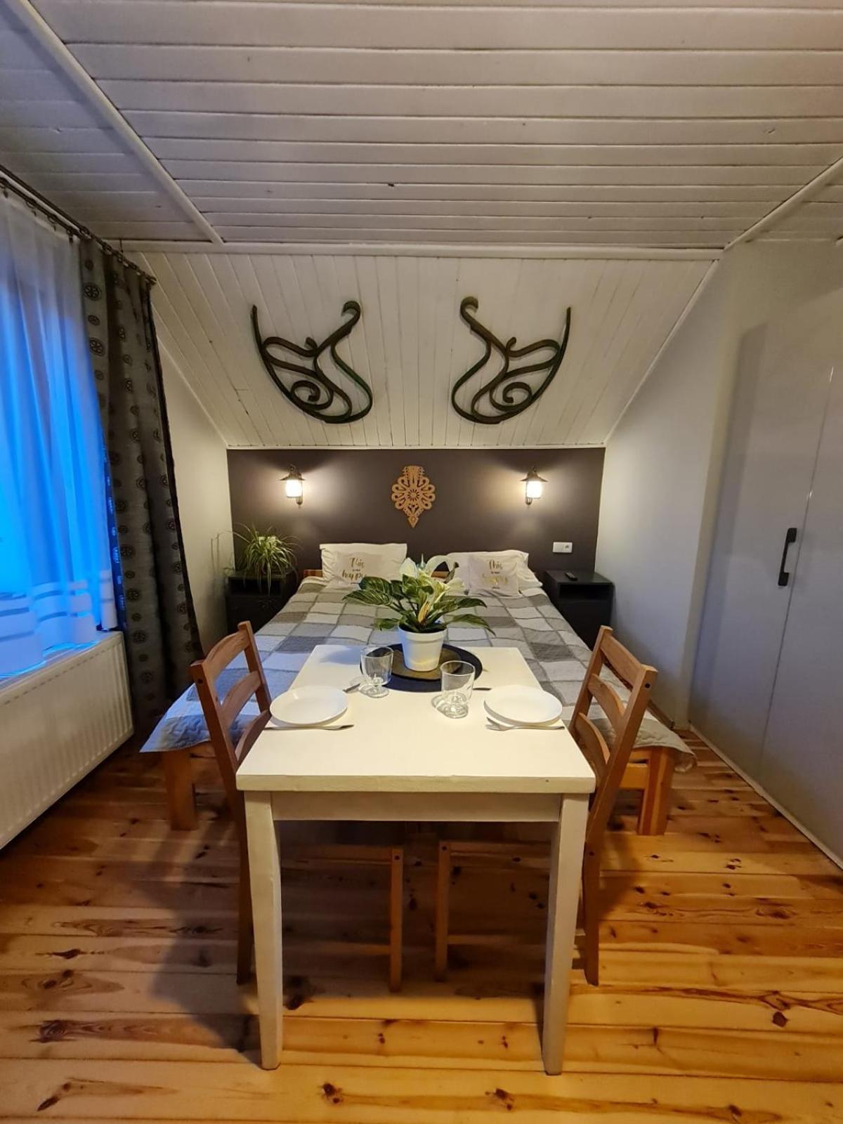 Koliba Nad Bialka Czarna Gora Acomodação com café da manhã Exterior foto